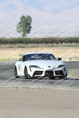 media/Sep-15-2024-Speed Ventures (Sun) [[7a54f7ed2f]]/Black Group/Session 1 (Outside Grapevine)/